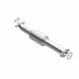 MagnaFlow direct-fit catalytic converter for 2012-2015 Toyota Tacoma 4.0L stainless steel CARB compliant 5592661