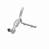 MagnaFlow direct-fit catalytic converter for 1997-1998 Ford F-150 4.6L stainless steel CARB compliant 447140
