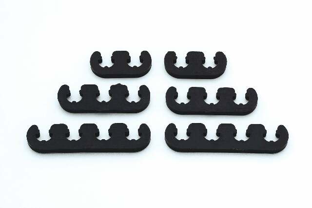 Mr. Gasket wire separators plastic 7 mm / 8 mm black 9728