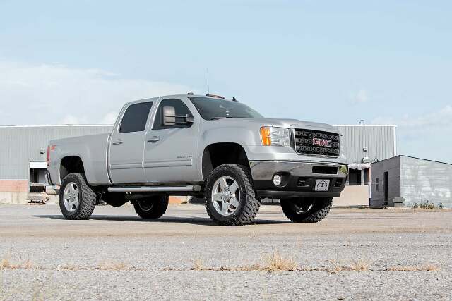 Fits Chevy/GMC 2500HD/3500HD 2&4WD (11-19) 3.5" Lift Kit; w/ Overloads; 97530