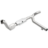 MagnaFlow direct-fit catalytic converter for 1999-2000 Ford 4.6L stainless steel CARB compliant 447112