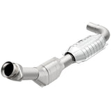 MagnaFlow direct-fit catalytic converter for 1999-2000 Ford F-150 4.2L stainless steel CARB compliant 447141