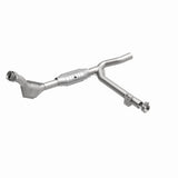 MagnaFlow direct-fit catalytic converter for 1999-2000 Ford F-150 4.2L stainless steel Federal EPA compliant OBDII 93393