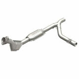 MagnaFlow direct-fit catalytic converter for 1999-2000 Ford F-150 5.4L passenger side stainless steel Federal EPA compliant OBDII 93397