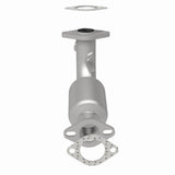 MagnaFlow direct-fit catalytic converter fits 2000-2001 Mitsubishi Eclipse and 2000 Mitsubishi Galant. Avoid potential exhaust leaks by using the included gaskets to get a proper s