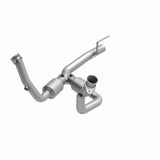 MagnaFlow direct-fit catalytic converter for 1999-2001 Jeep Cherokee 4.7 inch inlet/outlet stainless steel CARB compliant OBDII 49494