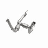 MagnaFlow direct-fit catalytic converter for 1999-2001 Jeep Cherokee 4.7 inch inlet/outlet stainless steel CARB compliant OBDII 49494