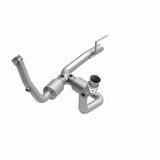 MagnaFlow direct-fit catalytic converter for 1999-2001 Jeep Cherokee 4.7L stainless steel CARB compliant 447191