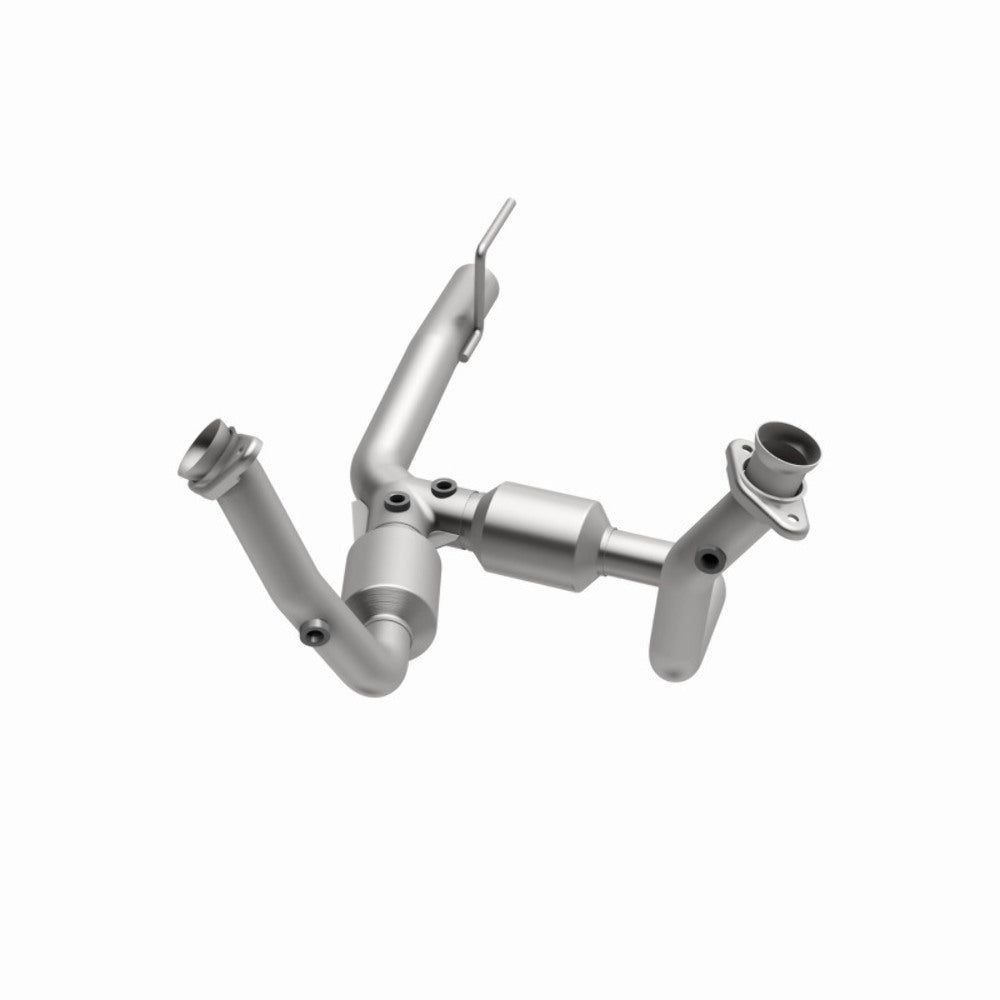 MagnaFlow direct-fit catalytic converter for 1999-2001 Jeep Cherokee 4.7L stainless steel CARB compliant 447191
