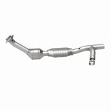 MagnaFlow direct-fit catalytic converter fits 1999-2002 Expedition 5.4L 4wd 5.4L stainless steel Federal EPA compliant OBDII 93128