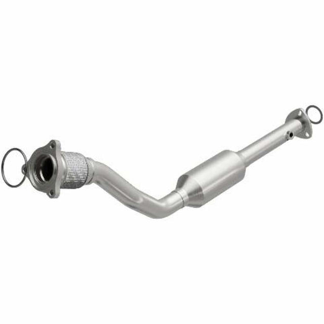 MagnaFlow direct-fit catalytic converter fits 1999-2001 Pontiac Grand Am, Oldsmobile Alero, and additional vehicles. Avoid potential exhaust leaks by using the included gaskets to 