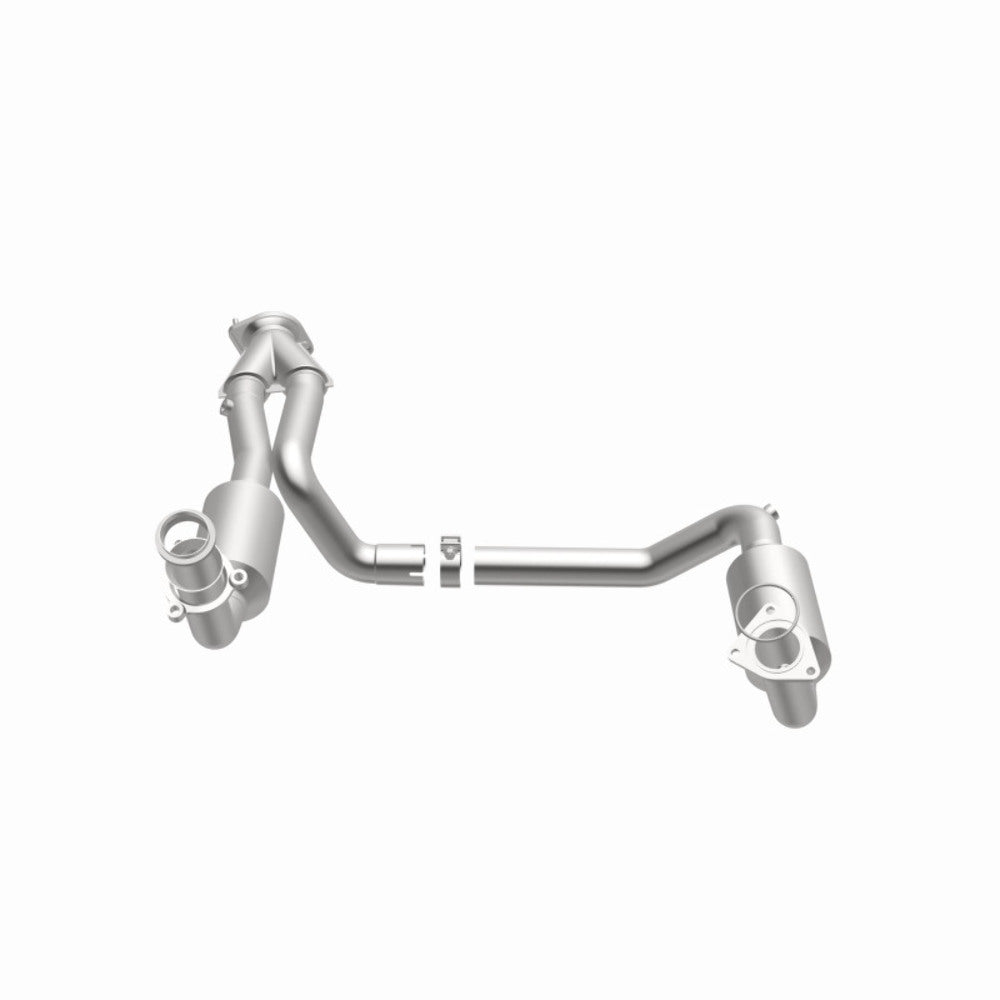 MagnaFlow direct-fit catalytic converter for 1999-2003 Chevy Silverado 1500 stainless steel CARB compliant 4451419