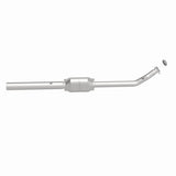 MagnaFlow direct-fit catalytic converter fits 1996-1999 Chevrolet Express 3500, Chevrolet Express 1500, and additional vehicles. Avoid potential exhaust leaks by using the included