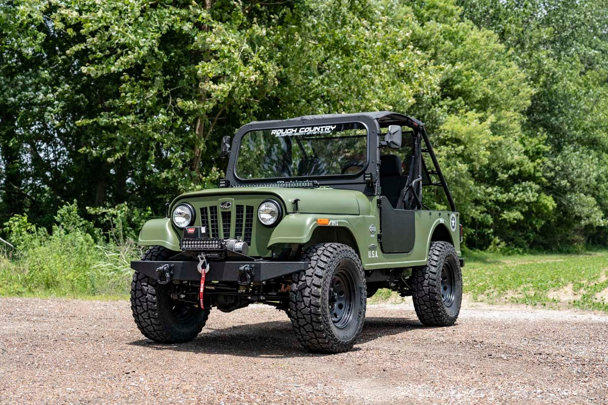 Lift kit by Rough Country