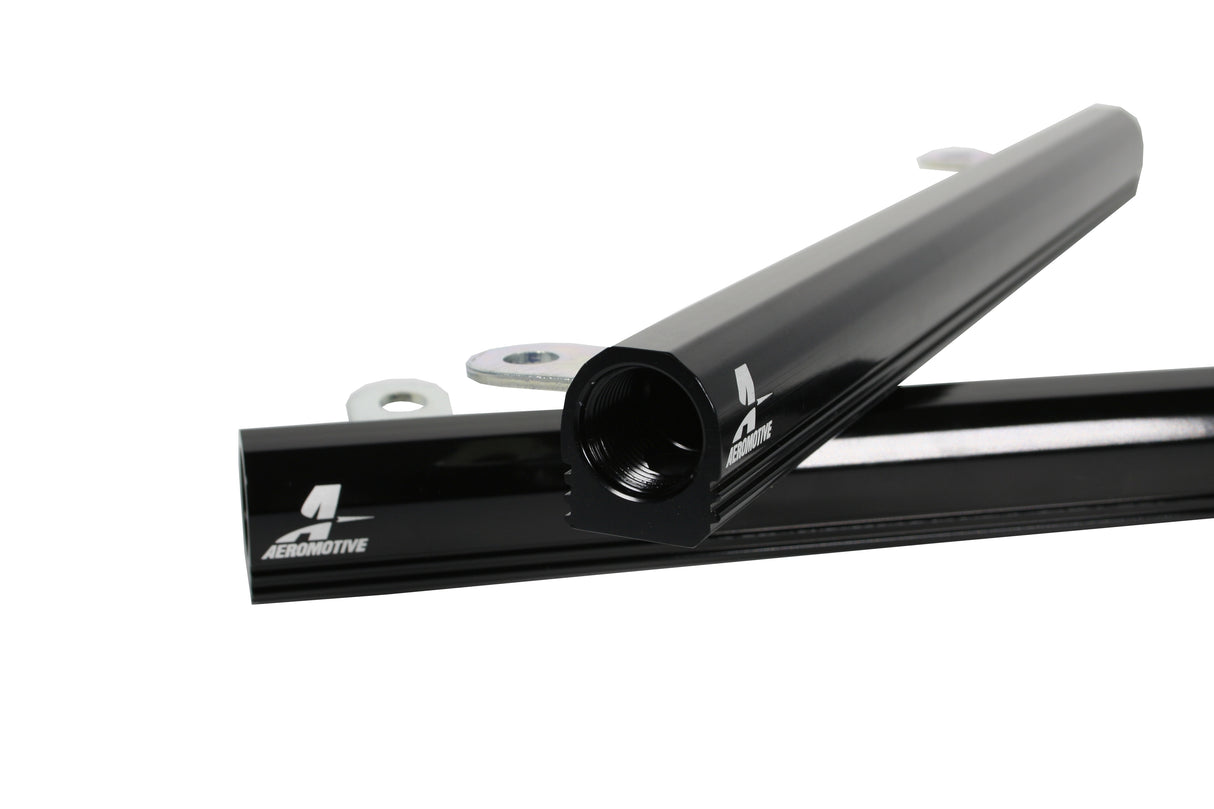Aeromotive fuel rail kit 14141