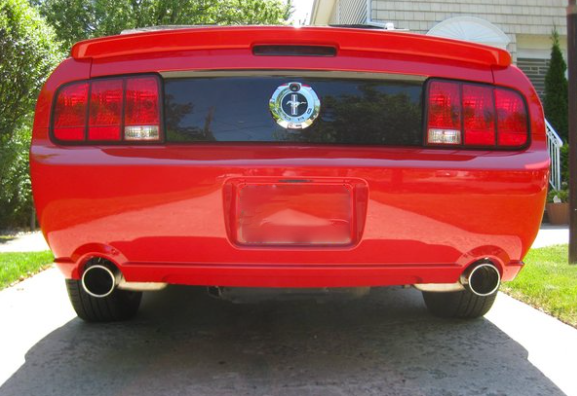 Pypes Violator exhaust system fits 2005-2010 Ford Mustang 2.5 inch split rear exit dual exit 304 stainless steel mandrel bent XFM44