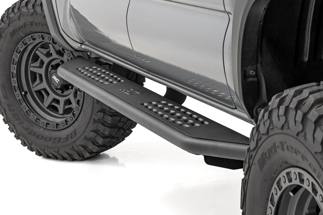 Running boards for 2016-2023 Toyota Tacoma by Rough Country