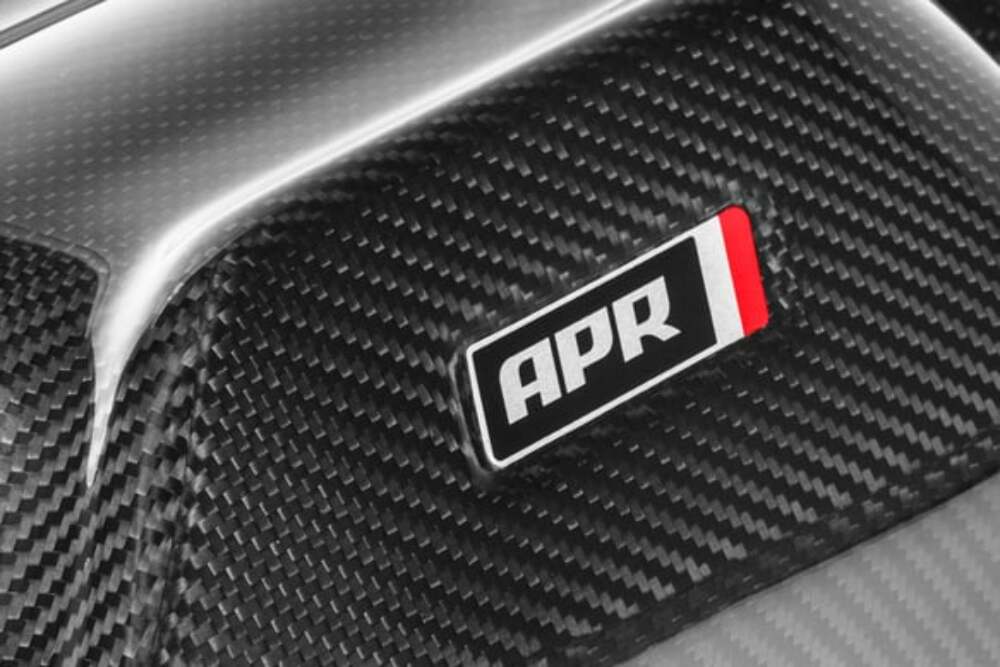 t APR Carbon Fiber Intake - Front Airbox - 1.8T/2.0T EA888 PQ35 Platform CI100035 APR