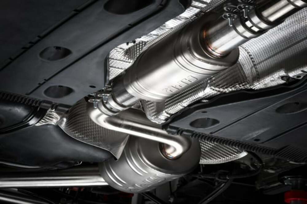 t APR Exhaust - Front Muffler - MK7 GTI - CBK0005 APR