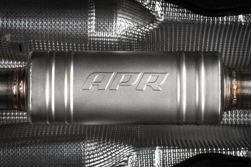 t APR Exhaust - Front Muffler - MK7 GTI - CBK0005 APR