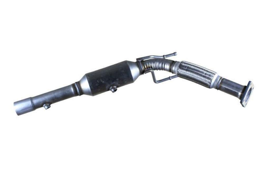 direct-fit catalytic converter fits 2005-2008 VW Jetta 2.5L L5 and 2006-2009 VW Rabbit 2.5L L5 rear front Federal EPA gasket included Schultz