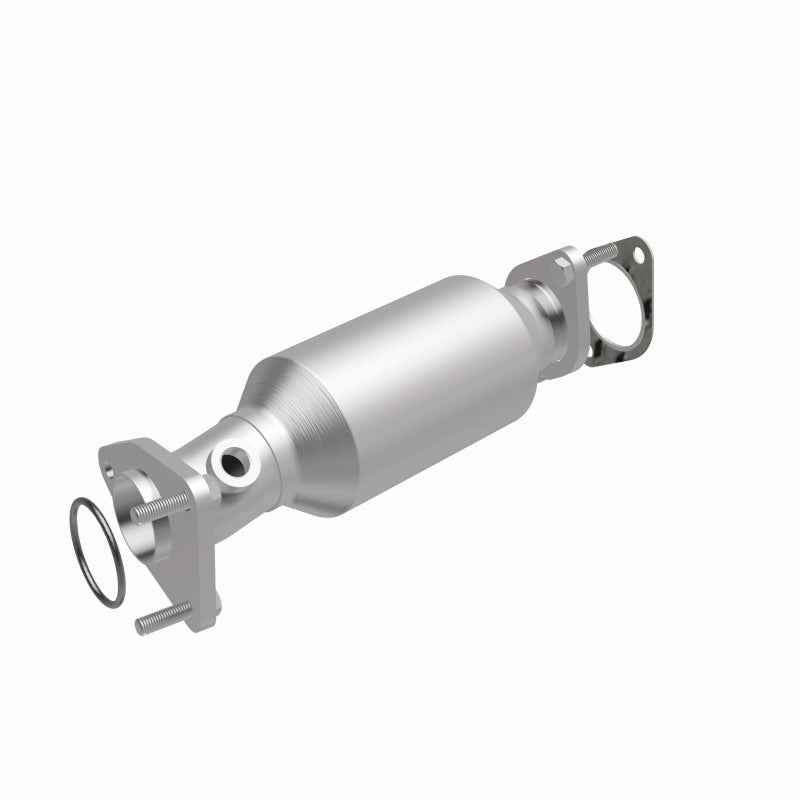 MagnaFlow direct-fit catalytic converter for 2007-2016 Nissan Frontier 4.0L stainless steel CARB compliant 5582668