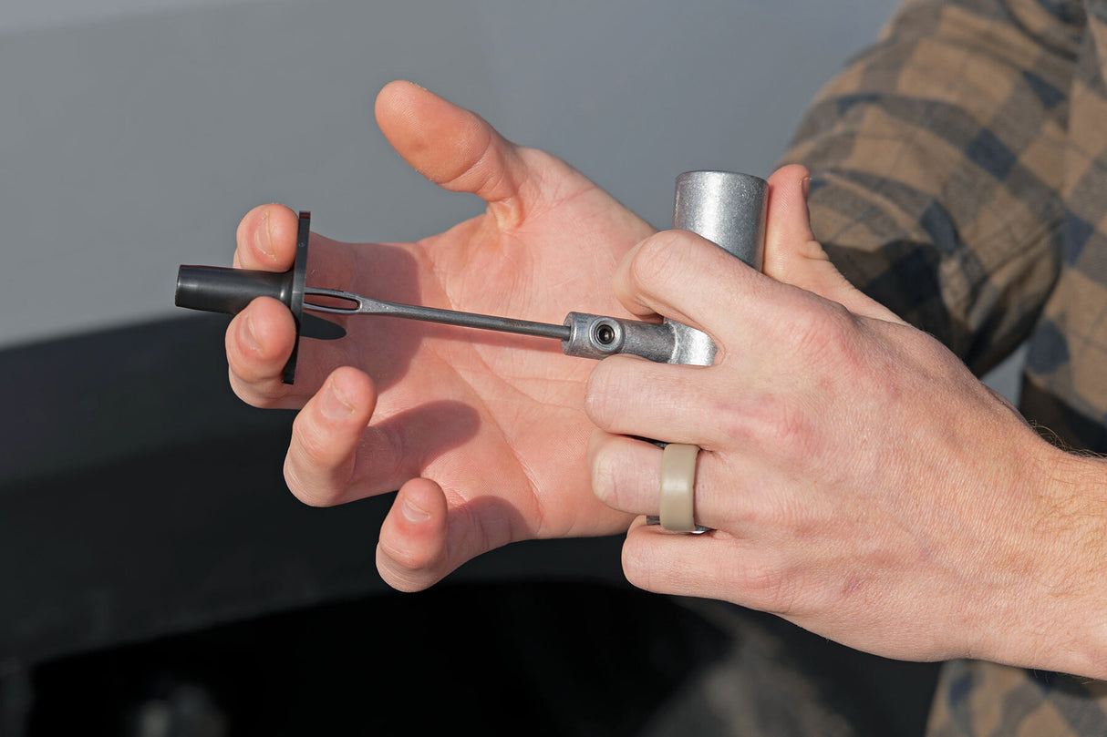 Emergency Tire Repair Kit by Rough Country