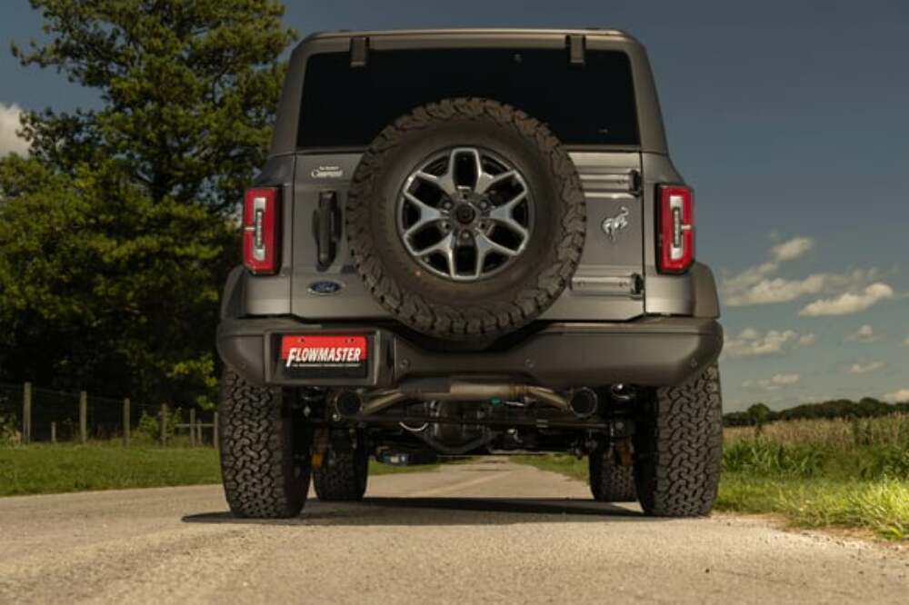 t Fits 2021-2024 Ford Bronco 2.3/2.7L Axle-Back, dual rear exit exhaust 738123 Flowmaster