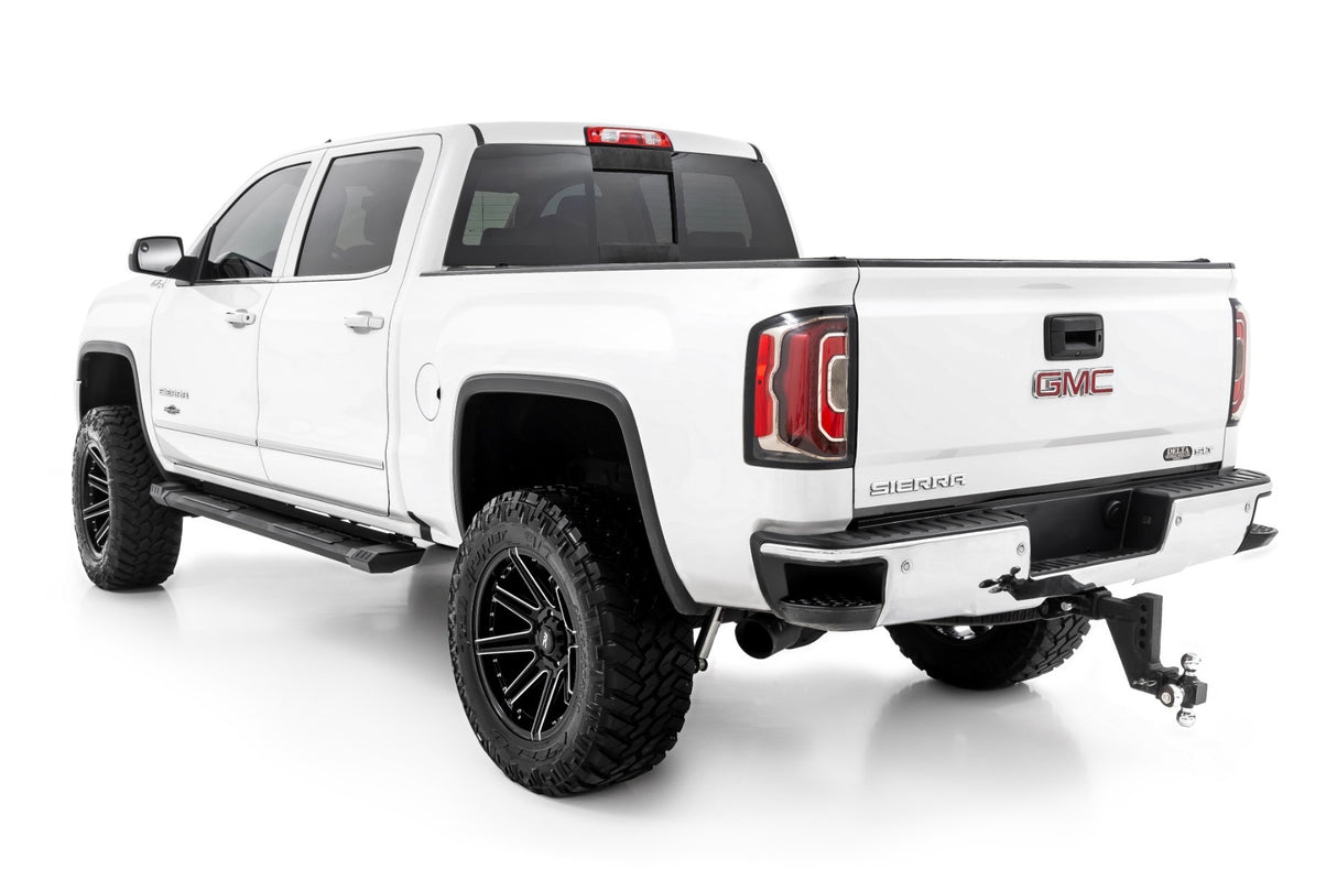 Running boards for Chevy by Rough Country
