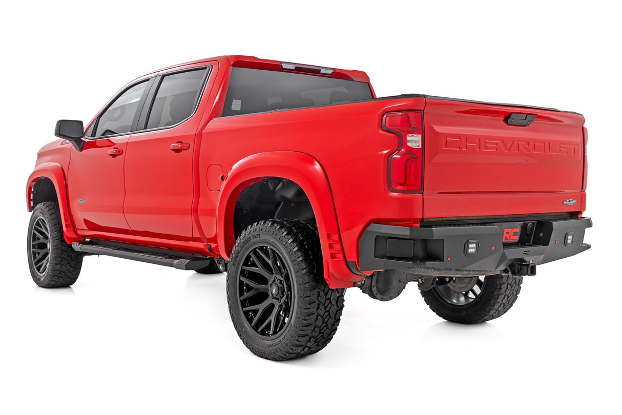 Running boards for Chevy by Rough Country