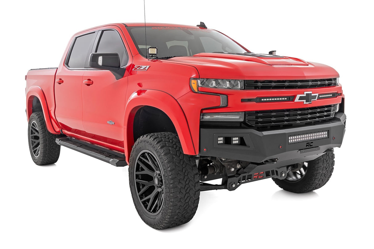 Running boards for Chevy by Rough Country