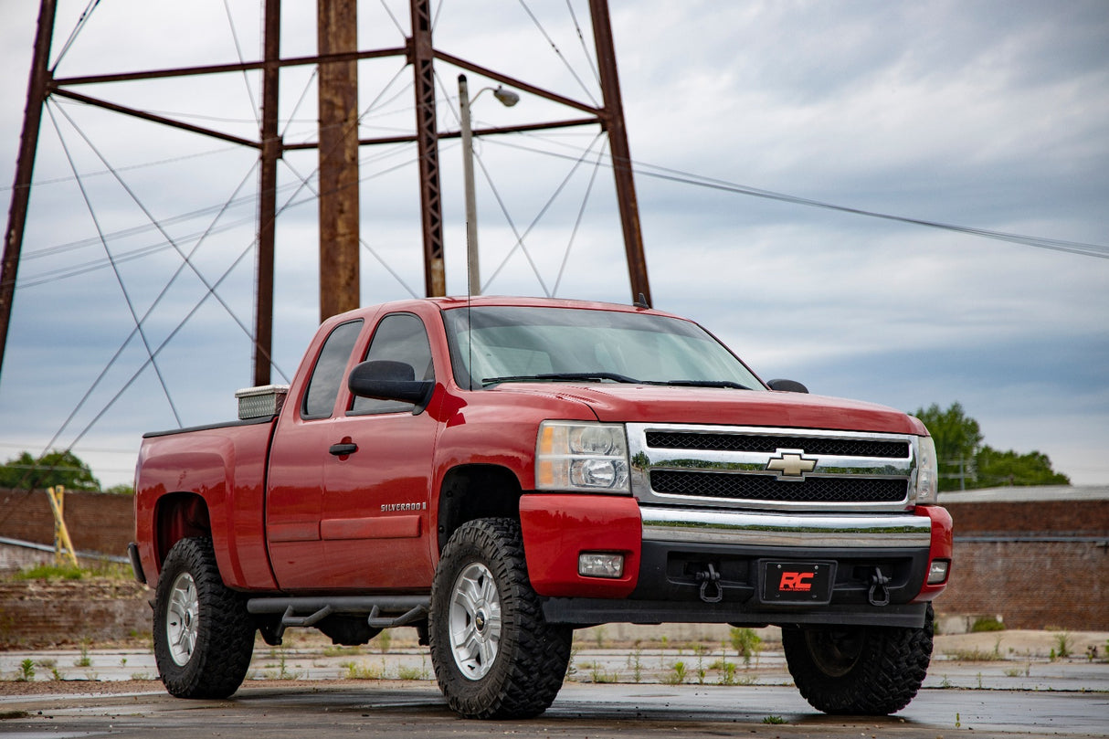 Lift kit for 2007-2013 Chevy Sierra 1500 by Rough Country