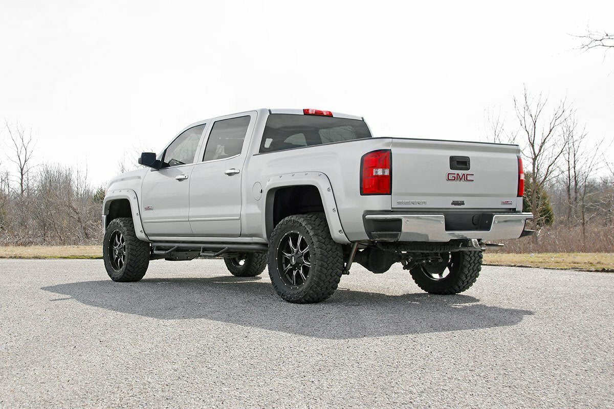 Struts for Chevy by Rough Country