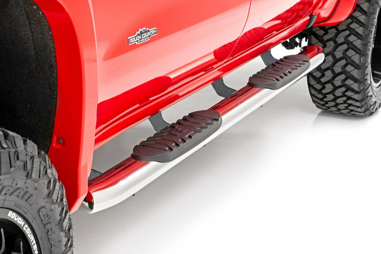 Side steps for 2020-2024 Chevy Silverado 1500 by Rough Country