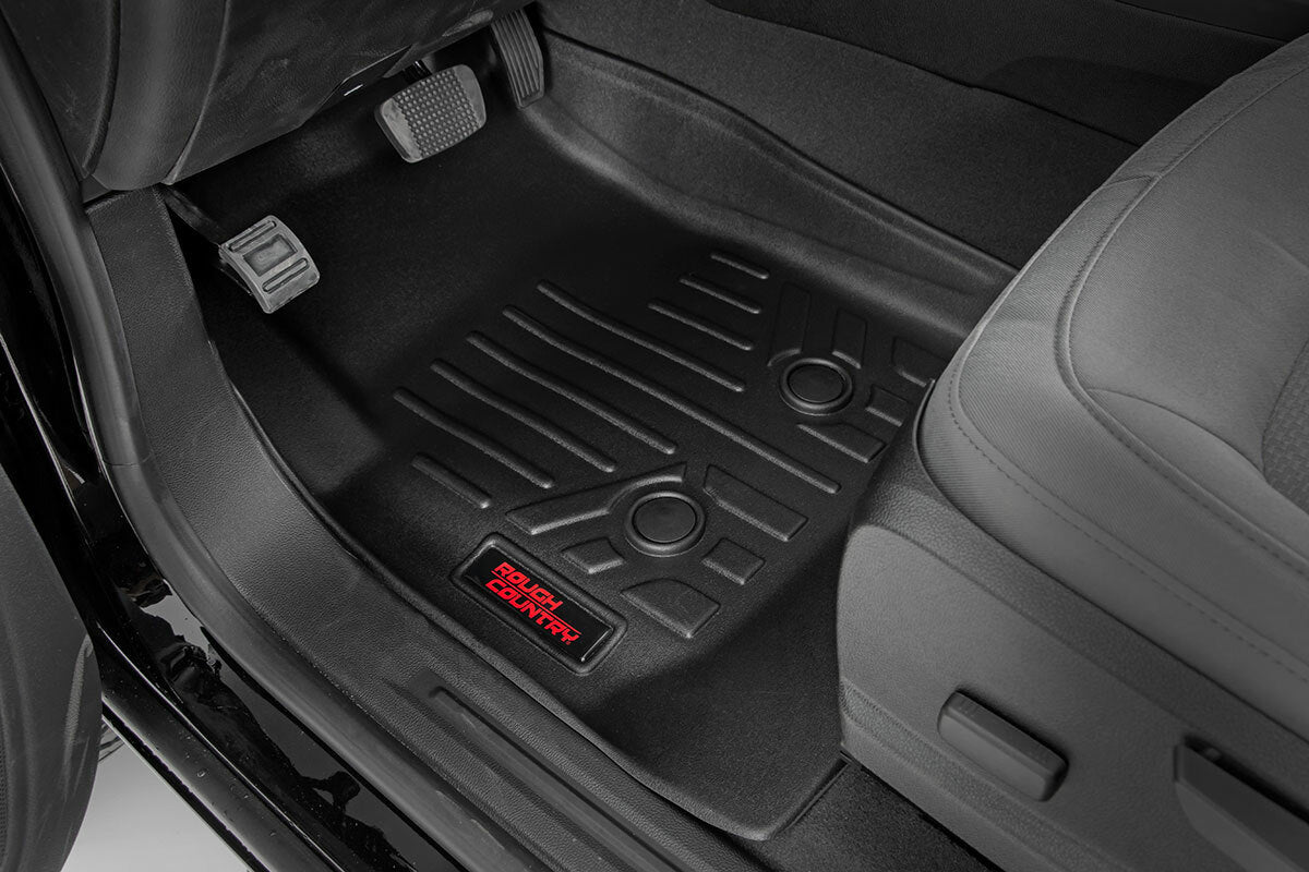 Floor mats for 2015-2022 Chevy Colorado by Rough Country