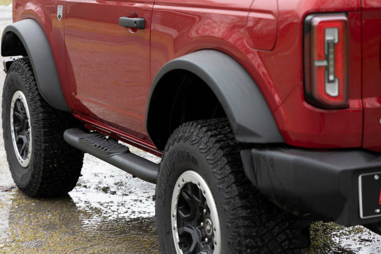 Steps for 2021-2024 Ford Bronco by Rough Country