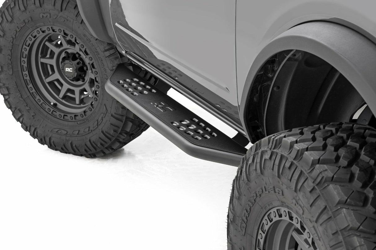 Running boards for 2021-2024 Ford Bronco by Rough Country