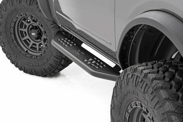 Running boards for 2021-2024 Ford Bronco by Rough Country