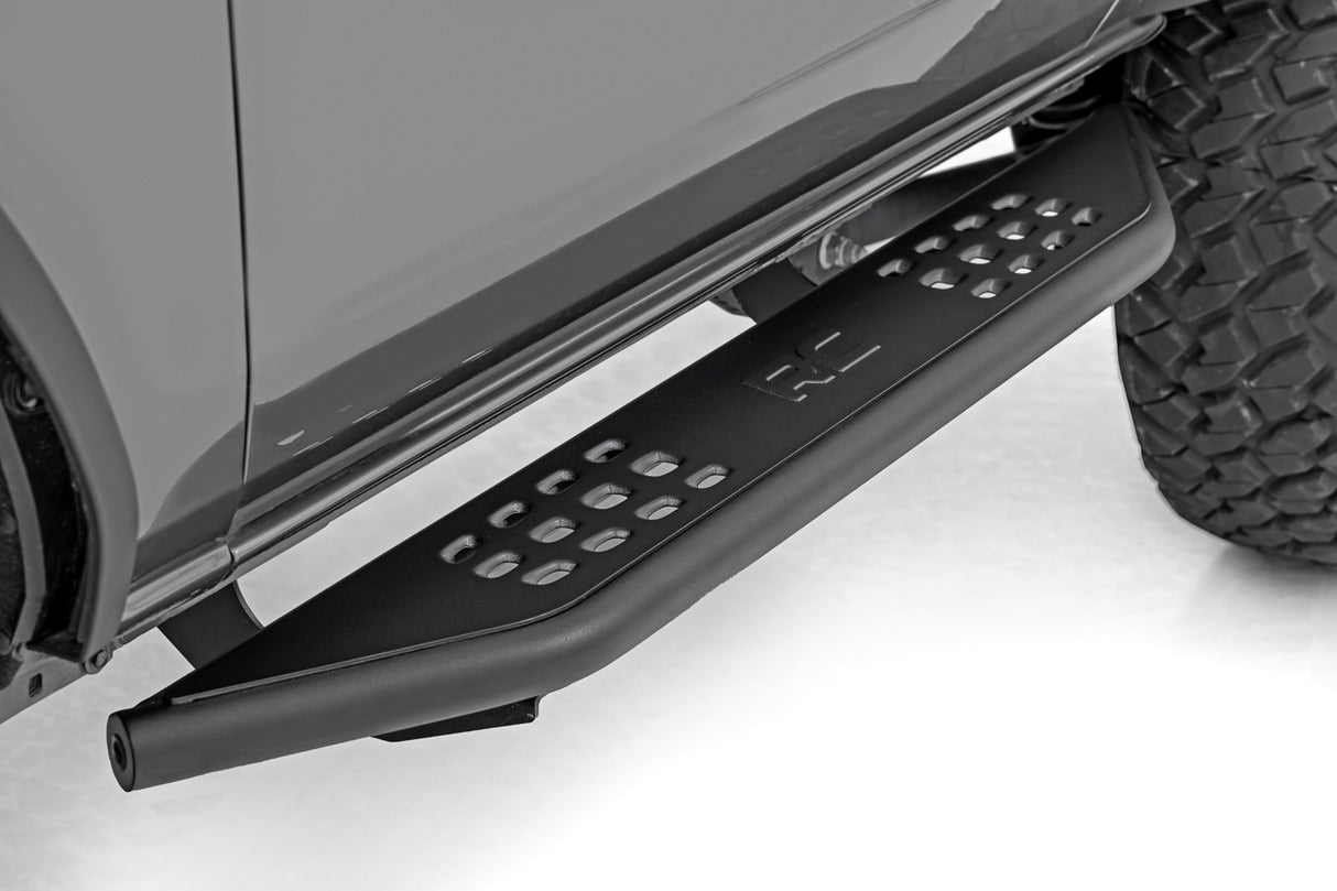 Running boards for Ford Bronco by Rough Country