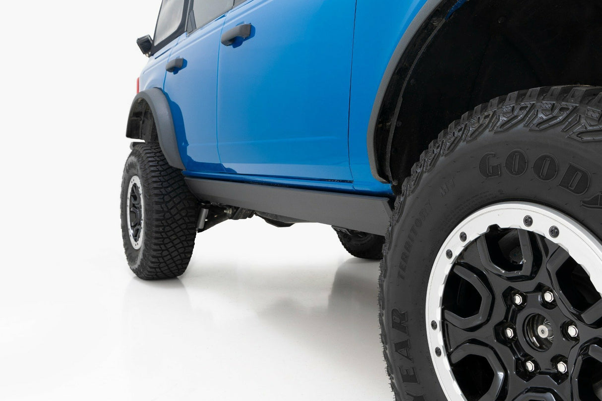Running boards for Ford Bronco by Rough Country