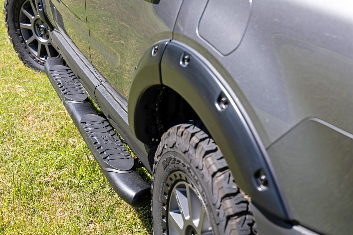 Steps for 2021-2024 Ford Bronco by Rough Country