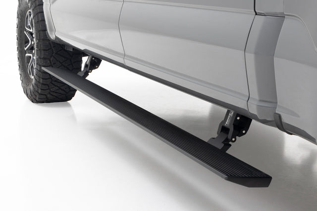 Running boards for 2024-2024 Ford Super Duty by Rough Country