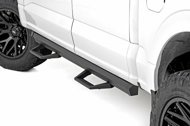 Steps for 2015-2024 Ford Super Duty by Rough Country
