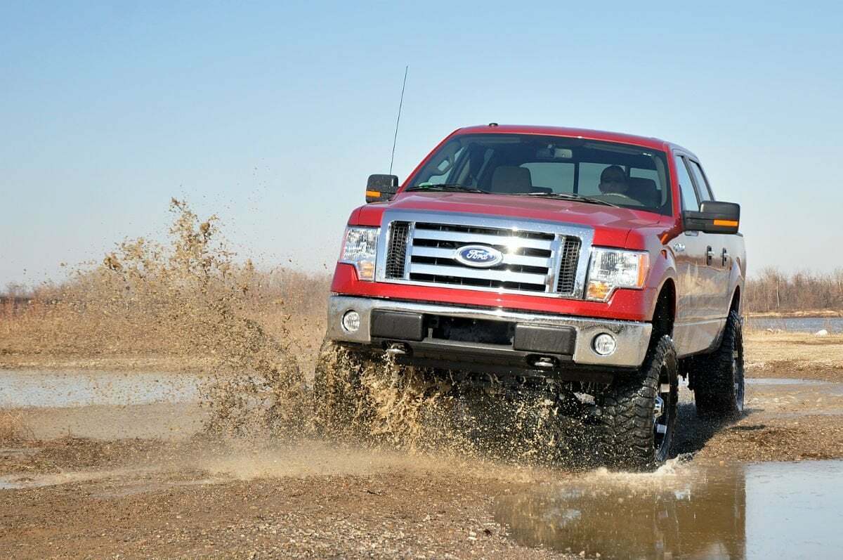Lift kit for 2009-2010 Ford F-150 by Rough Country
