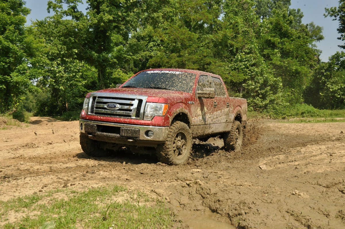 Lift kit for 2009-2010 Ford F-150 by Rough Country