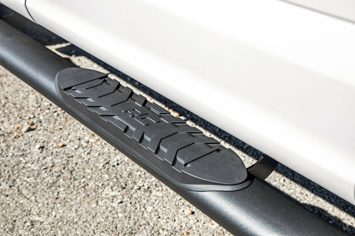 Fits Ford F-150/F-150 Lightning (15-24) Oval Nerf Step Crew Cab Black 21005