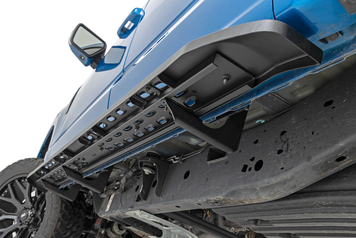 Fits Ford F-150/F-150 Lightning (15-24) RPT2 Running Board Crew Cab Black 44005