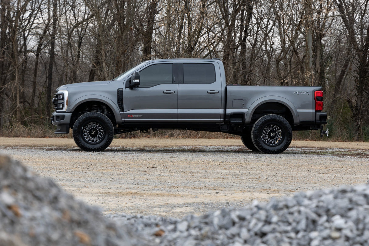 Fender flares for Ford F-250 by Rough Country