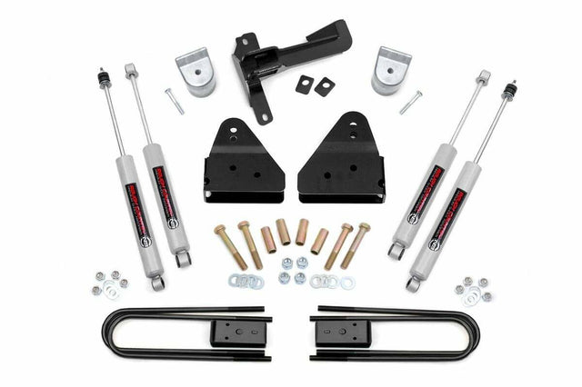 Suspension lift kit for 2011-2016 Ford Super Duty by Rough Country
