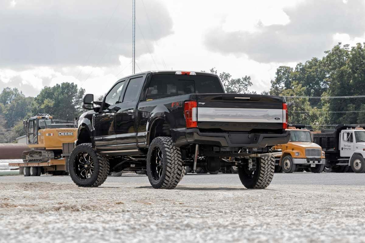 Lift kit for 2017-2022 Ford F-250 by Rough Country